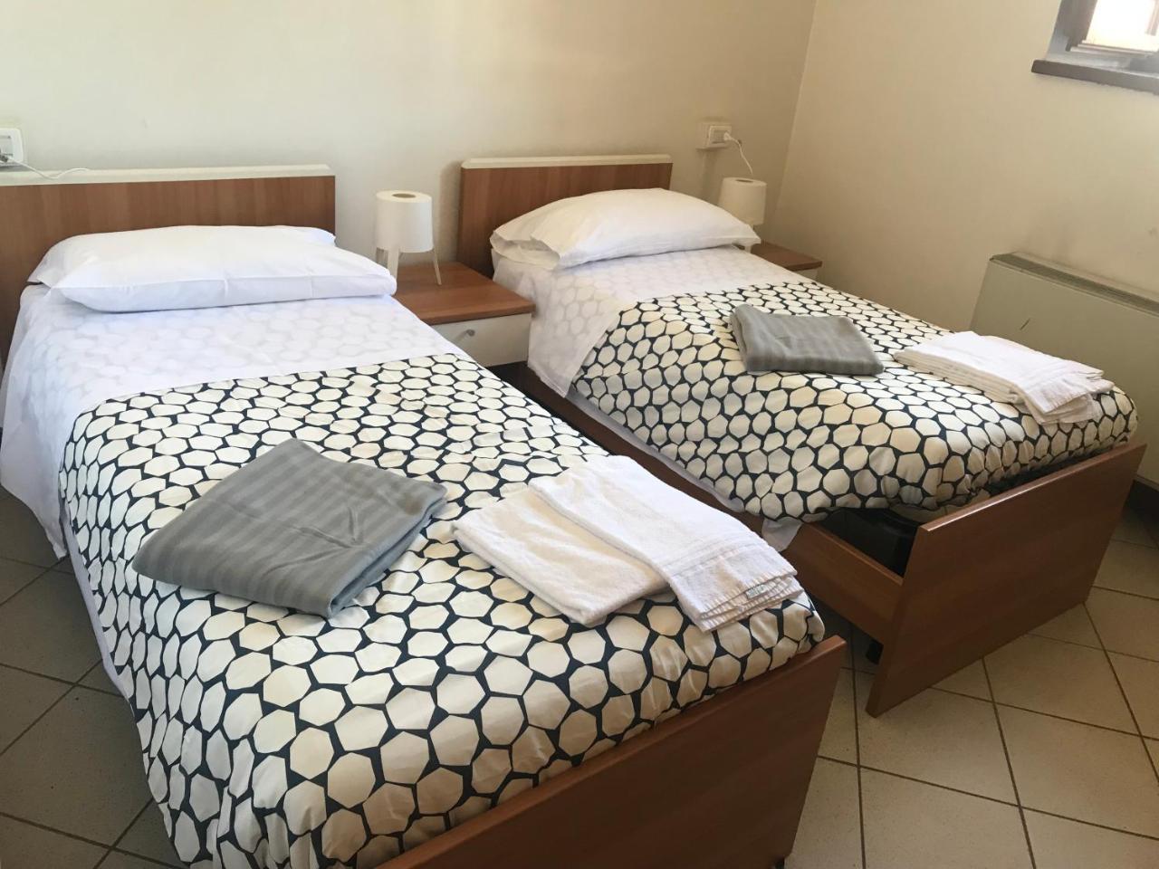 Albergo E Ostello Della Gioventu Biella Centro Storico 外观 照片